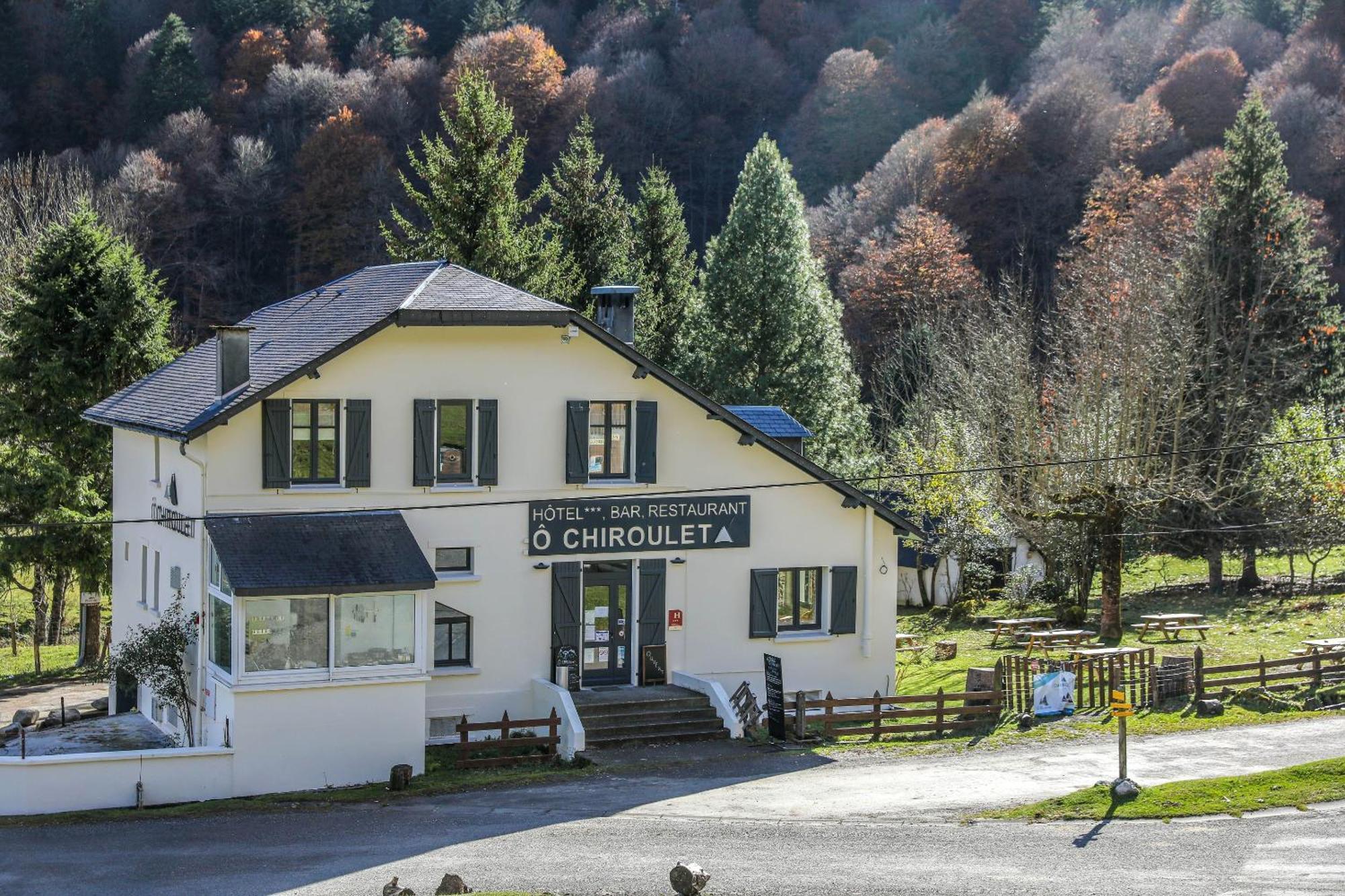 Hotel O Chiroulet Баньер-де-Бигор Экстерьер фото